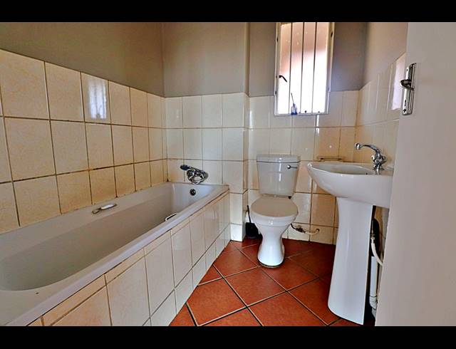 2 BEDROOM APARTMENT FOR SALE IN TERENURE